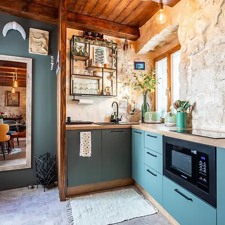 Traditional In Stone House In Heart Of *