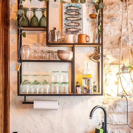 Traditional In Stone House In Heart Of Trogir
